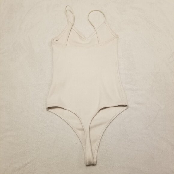 Cotton White Bodysuit Tank Top Ribbed Knit X-Small w/ Snaps Abercrombie & Fitch - Picture 4 of 8